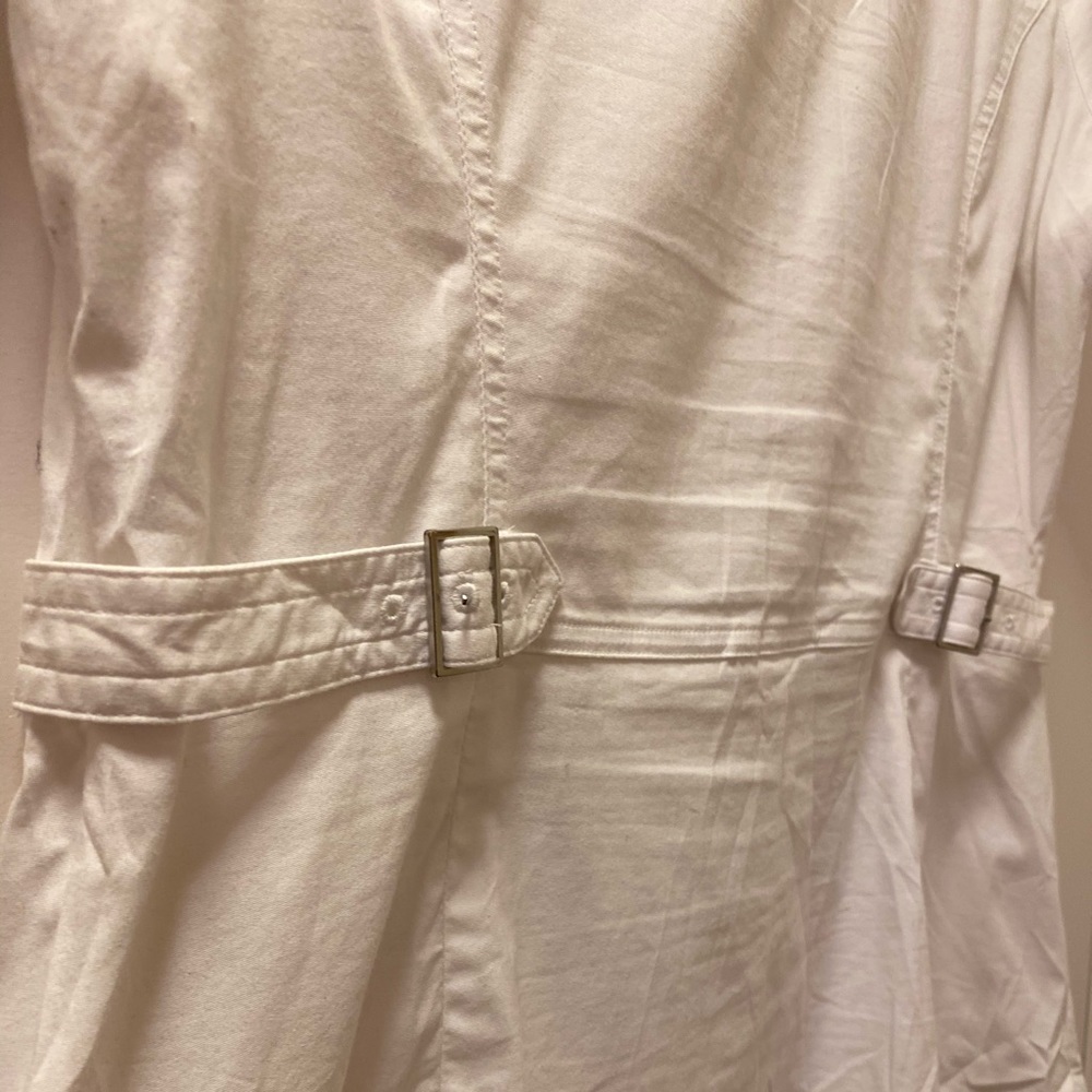 White button down - Picture 2 of 4